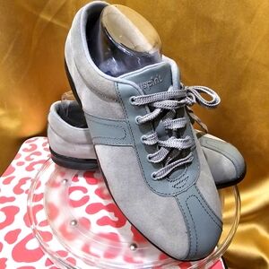 K Easy Spirit Waling Shoes Womens Size 9 grey Leather (Suede) Lace Up On Cue
